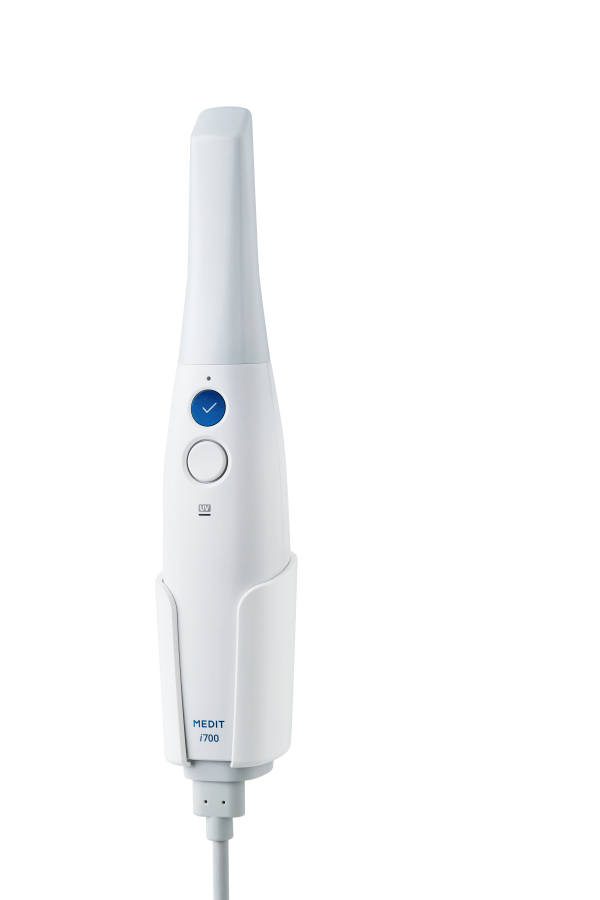Medit i700 Wired Intraoral Scanner - Image 4