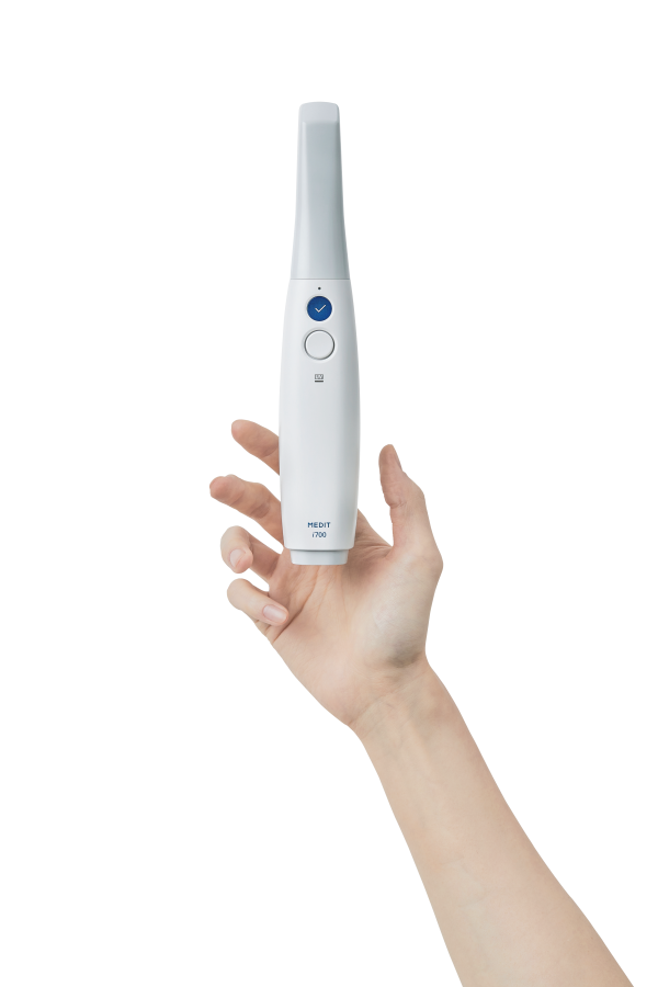 Medit i700 Wired Intraoral Scanner - Image 2
